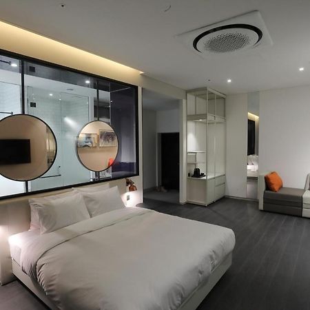 Orchid Hotel ウォンジュ エクステリア 写真