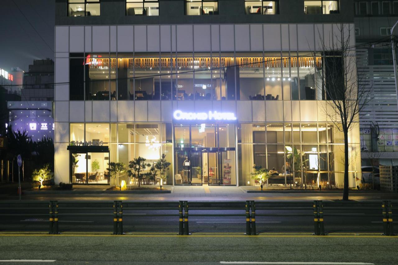 Orchid Hotel ウォンジュ エクステリア 写真